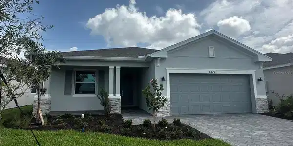 8372 WATERSCAPE ROAD