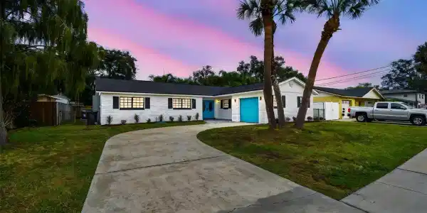 8413 BOXWOOD DRIVE