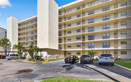 900 COVE CAY DRIVE