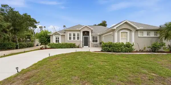 4801 BRICKELL DRIVE