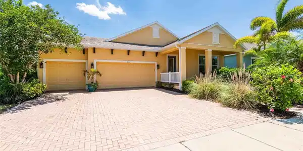 5111 COASTAL SCENE DRIVE