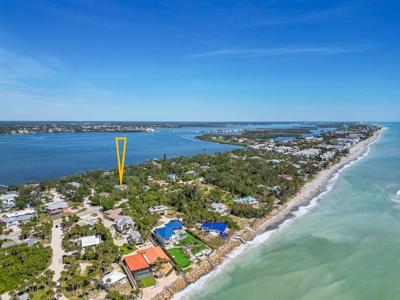 4055 BAY OAKS CIRCLE