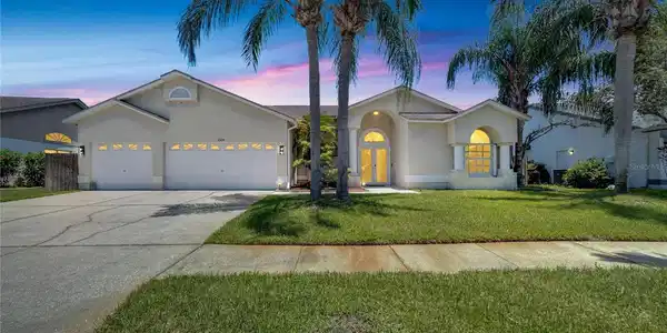 11324 BLOOMINGTON