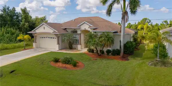 14089 NEWSON LANE