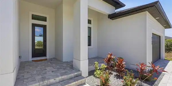 8105 ANTWERP CIRCLE
