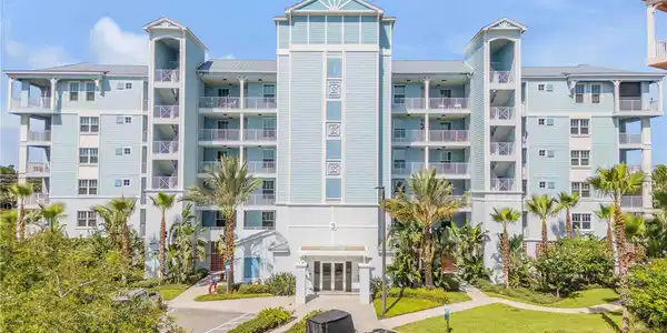 3 RIVERWALK DRIVE