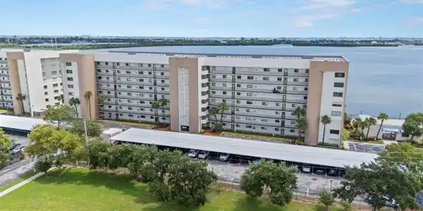 300 S SYKES CREEK PARKWAY