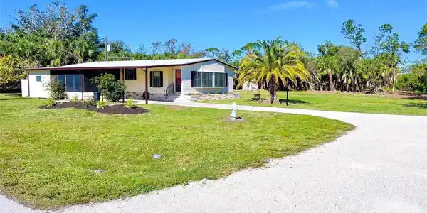 3080 WATERSIDE DRIVE