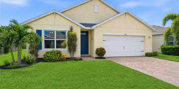 4219 MANATEE LANE