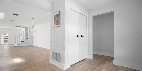 Image 4 Image 4