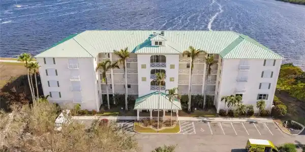 200 HARBOR WALK DRIVE