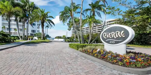 455 LONGBOAT CLUB ROAD