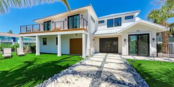 256 GLADIOLUS STREET