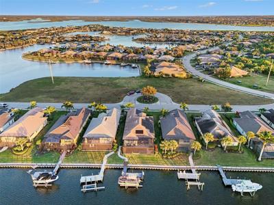 1018 OVERLOOK COURT