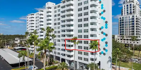 2401 BAYSHORE BOULEVARD