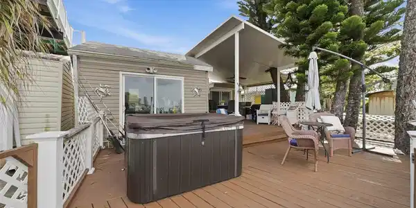 6439 TOWER DRIVE