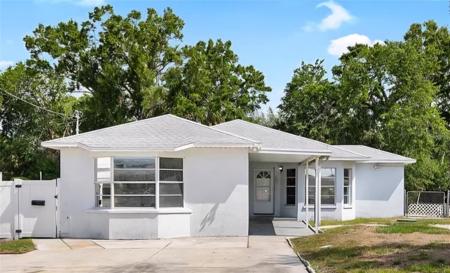 8513 SUNBEAM LANE