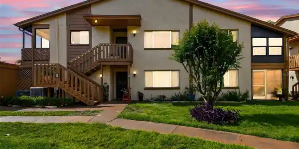 3841 LANYARD COURT