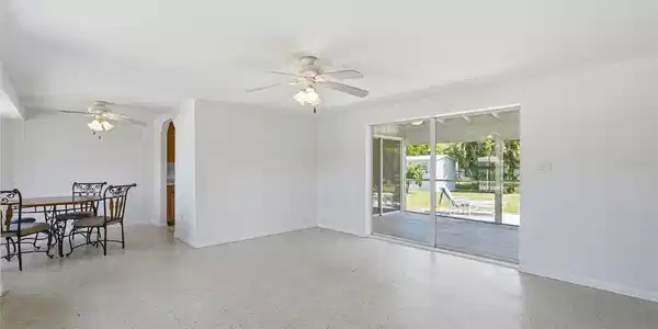 Image 4 Image 4