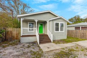 3953 10TH S