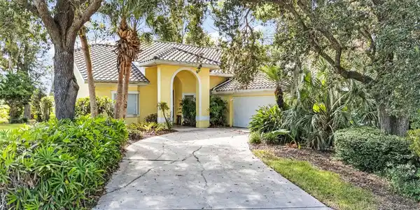 14301 BRIDGEVIEW LANE