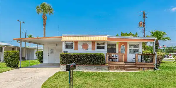317 PEACE MANOR