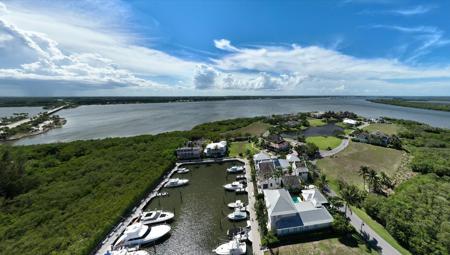 9215 W MARSH ISLAND DRIVE