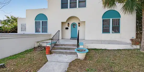 1616 CRESCENT RIDGE ROAD