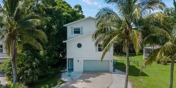 3405 10TH STREET W