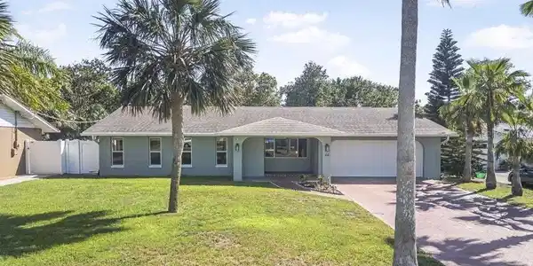 44 SANDRA DRIVE