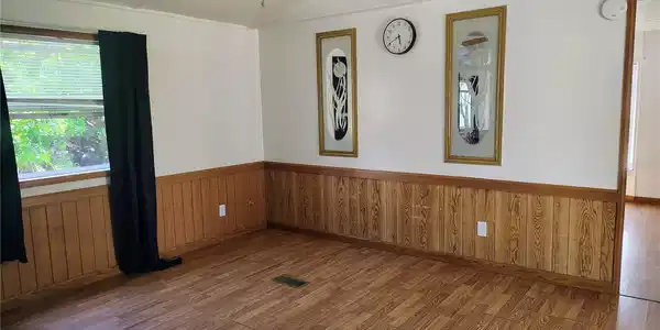 Image 4 Image 4