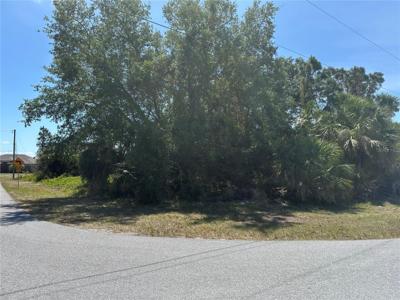 CLOVELON AVENUE