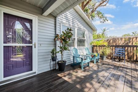 201 11TH AVENUE S
