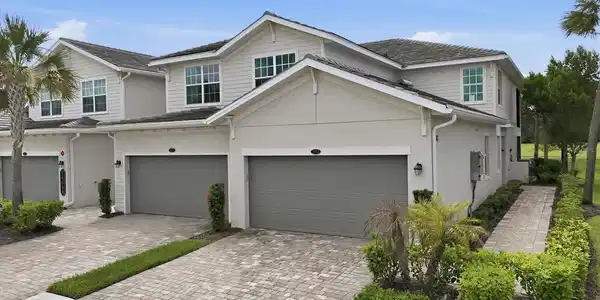 14648 SYCAMORE COURT