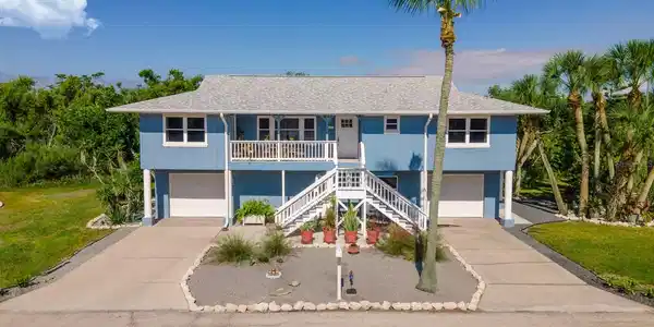 691 GULF BAY ROAD
