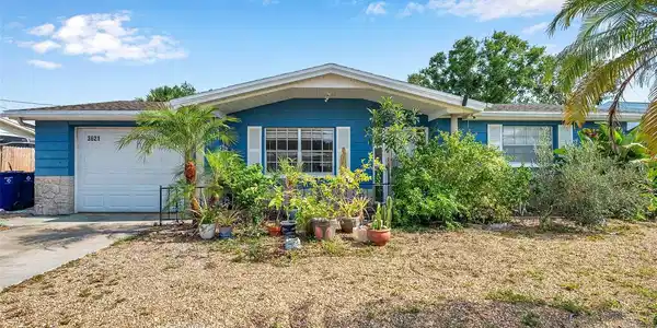 3621 BEACON SQUARE DRIVE