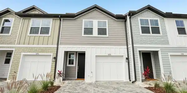 7272 DEER VALLEY CIRCLE