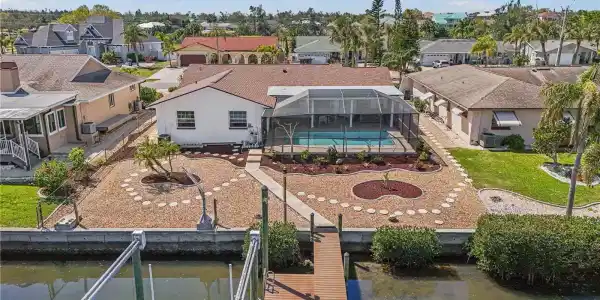 709 FLAMINGO DRIVE