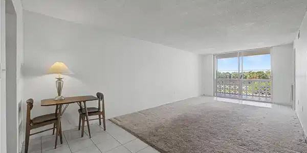 Image 4 Image 4