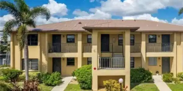 3221 WHITE IBIS COURT