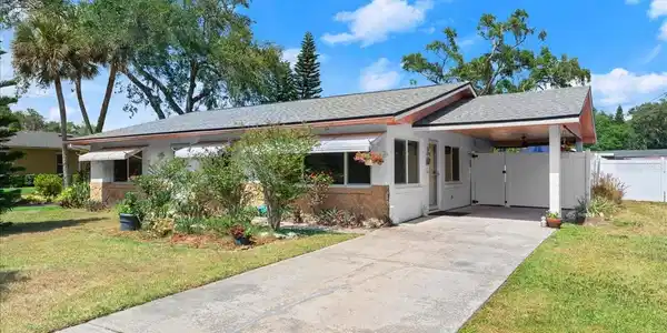 1851 NEEDLE PALM DRIVE