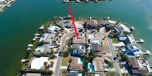 2015 DOLPHIN BOULEVARD S