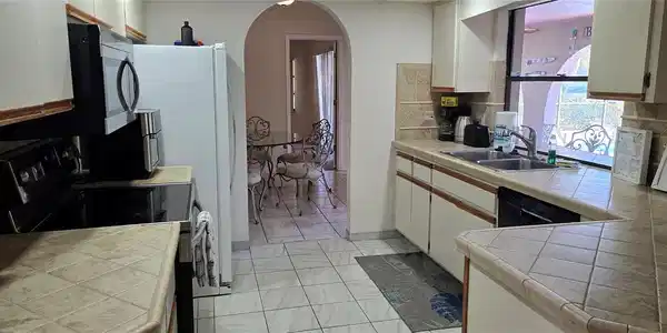 Image 4 Image 4
