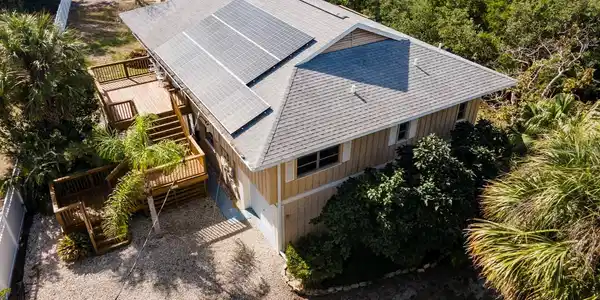 5060 LEMON BAY DRIVE