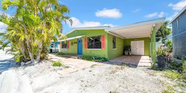 121 86TH TERRACE