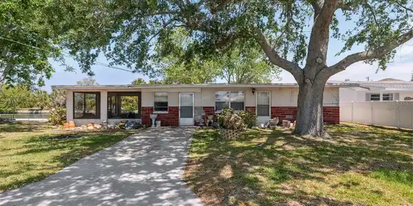 6521 BOATYARD DRIVE