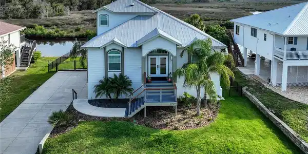 11729 W COQUINA COURT