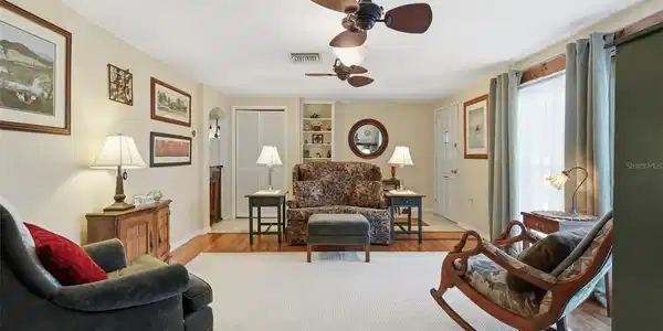 Image 4 Image 4