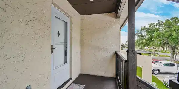 Image 4 Image 4