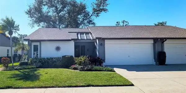 676 LINDEN DRIVE